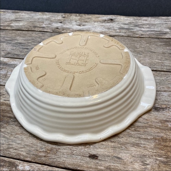 Pampered Chef•Fluted Deep Dish Pie Plate/Pan•Vanilla•9”•New Traditions Stoneware - Picture 4 of 13